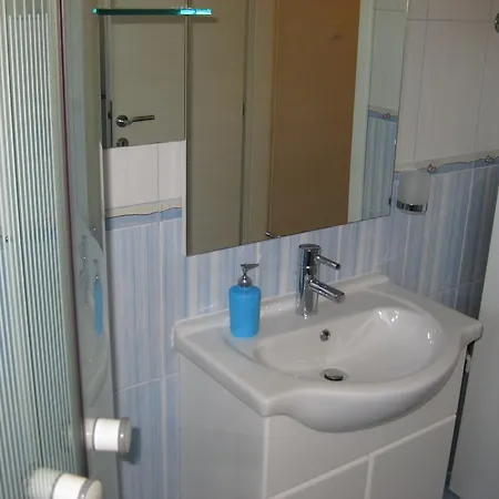 Agata Apartment *